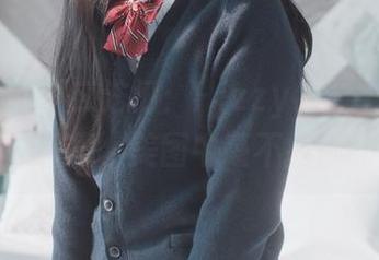 衡量美的不二法门：Hizzy(히지)的女孩写真发人深思，美图中毫不掩饰的随性。