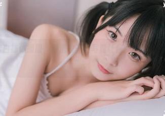 只需一套白袜体操服，喵糖映画的写真让你怀念那段“校园时光”。