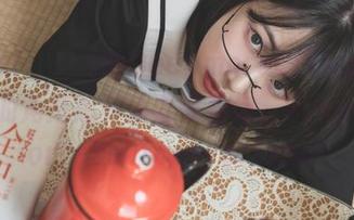 Uhye(이유혜)的DeepmoreOffice，图片里的角落总有惊喜等着你。Prepareforresourceoverload!