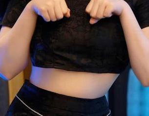 Xiuren秀人网 - vetiver嘉宝贝儿婚纱私房顶呱呱合集：那一堆婚纱，确实比择偶标准有趣多了！