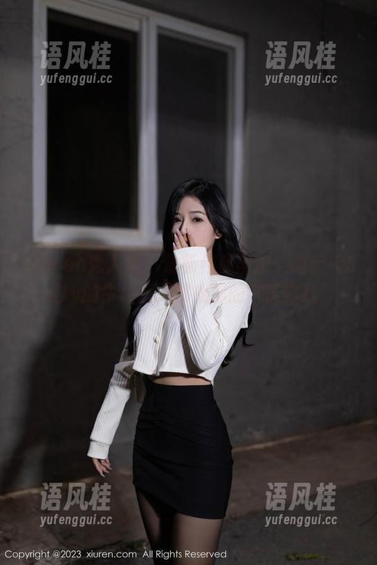 Xiuren秀人网-周于希Sally Xiuren秀人网 - 最新作品出炉:周于希Sally的牛仔裤,挑战你的审美底线!