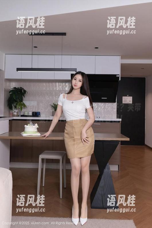 Xiuren秀人网-媃柔rourou Xiuren秀人网 - 到底是个啥牌子?夹带着媃柔rourou的免费JK套图!