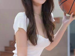 Xiuren秀人网 - 下载了一堆星星baby的夏天写真，整理过程中发现我根本纠结不前！