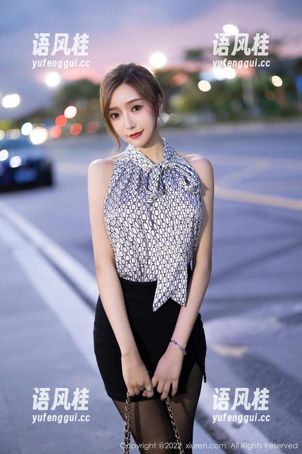 Xiuren秀人网-李七喜 Xiuren秀人网 - 李七喜的透明私拍,仿佛在云里雾里徘徊,总是有点不真实
