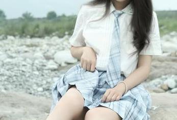 eloise软软女孩的心情图集：美图不需解释