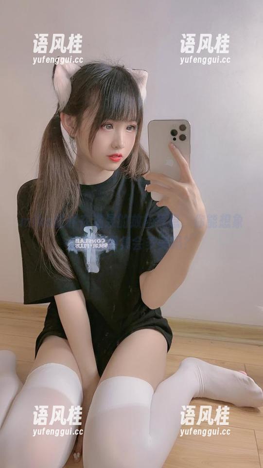 miko酱吖 miko酱吖在温泉的放松气息,你能想象这样的图集会多美吗?