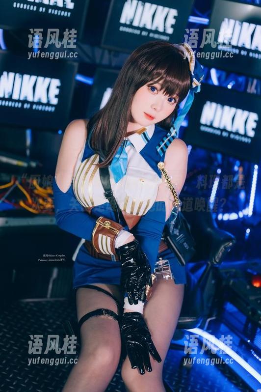 shimo霜月 “厨娘”写真中的shimo霜月,料理都是次要,关键是谁能把她的味道唤醒?