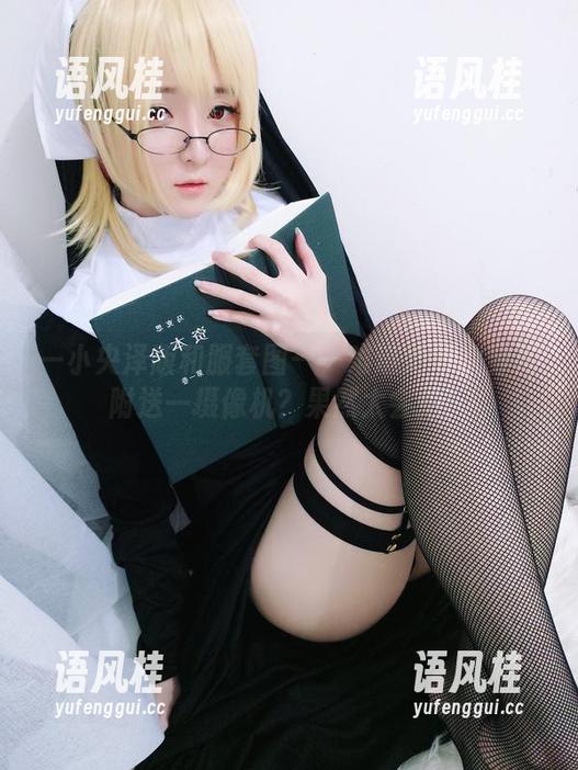 一小央泽 一小央泽版和服套图——难道她每次穿都附送一摄像机?果然太会拍!