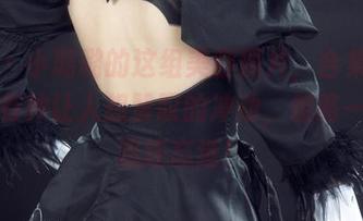 丽柜 - 小璐璐的这组美腿照片，合集中每张都有种让人想赞叹的冲动，粗略一瞧就流连忘返！