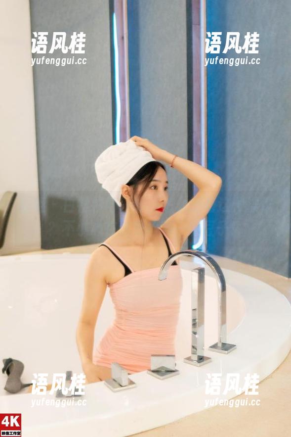 丽柜-轩轩 丽柜 - 白衬衫与轩轩,怎么还有这种操作?不小心在这里捡到一颗豆子!