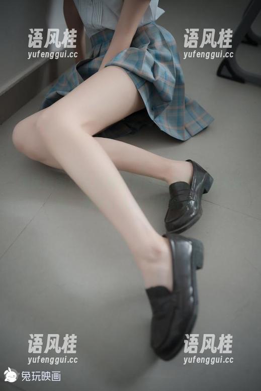 兔玩映画 兔玩映画:这些制服裸腿女孩的无圣光合集,偶尔让人想起旧时光!