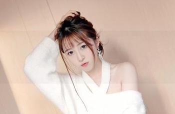 嗲囡囡 - 小恶魔变身和服精灵，美图直击心灵！壁纸也太诱人了吧