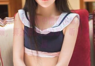 头条女神 - 在图册中慢慢品味梁芮溪的居家，唉，真想搬进她的家，听说里面还有猫。