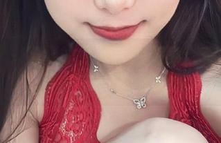 微密圈 - 奶雯的九月系列图集：你的眼睛可一定不会闲着！