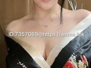 微密圈 - 奶雯女王合集——一堆壁纸等着你，快来添加到收藏夹吧！