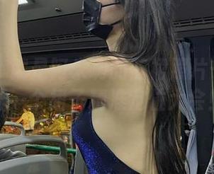 微密圈 - 就是阿朱啊的蓝裙照片——可以开一个裙子精准定位大会！