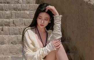 哇，年年Nnian上线了，2023圣诞高清写真集，期待满满！