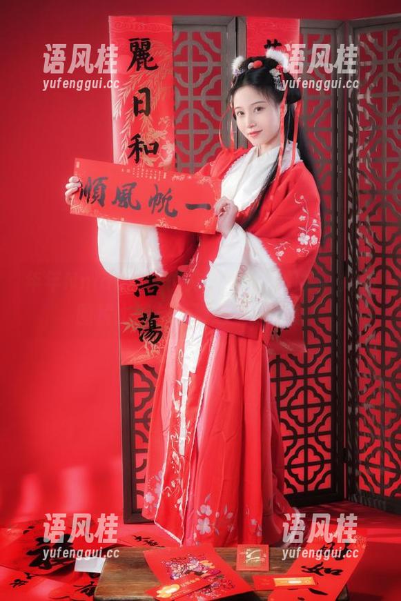 年年Nnian 年年Nnian,一位充满活力的厨娘,她的图片比我放的那道菜还要香!