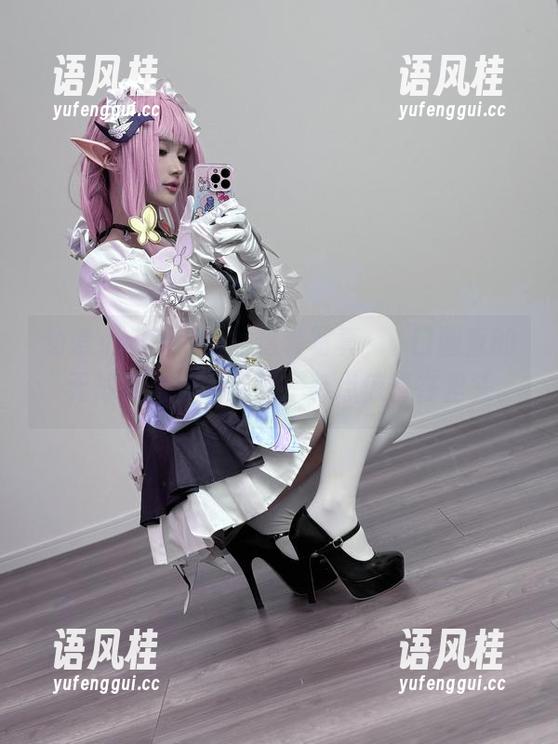 幼爱youmeko 幼爱youmeko的这套写真,樋口圆香的“无衬衫灰丝”原图,有点惊喜在里头。