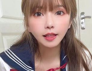 微密圈 - 短裙+张思允=在线炫酷时刻，美图可是做了足足的功课呢！