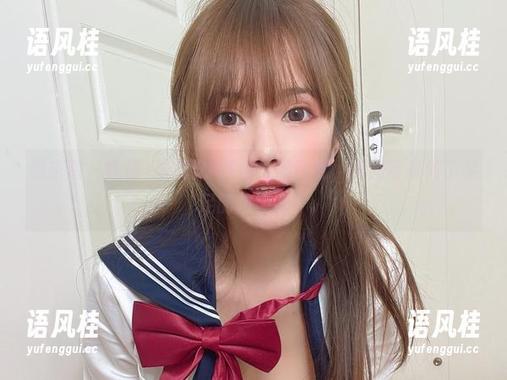张思允 微密圈 - 短裙+张思允=在线炫酷时刻,美图可是做了足足的功课呢!
