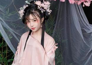 高清合集，爆机少女喵小吉的小镇生活透着特有的慵懒和惬意，刚好适合追梦的人！