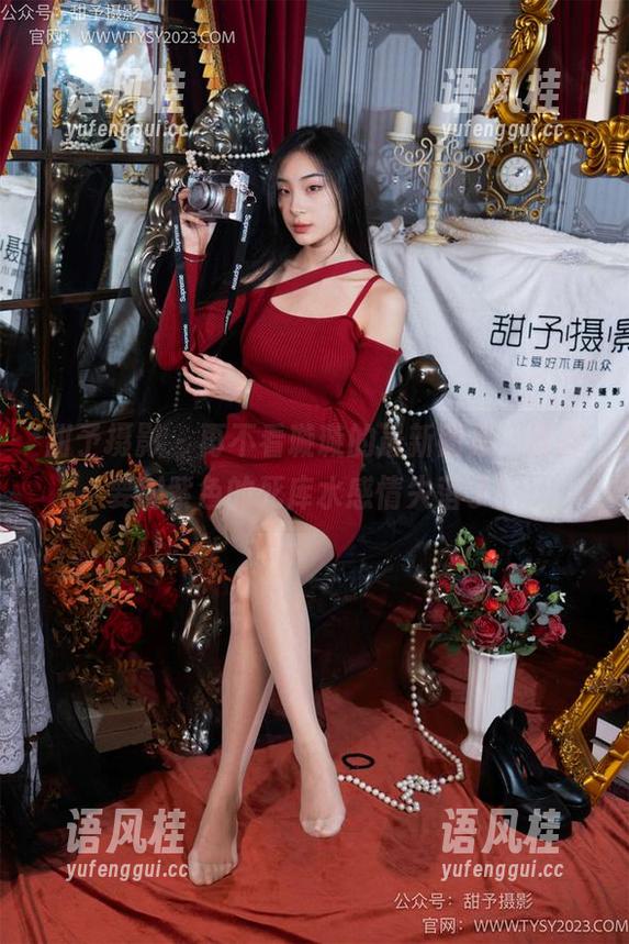 甜予摄影-璇璇 甜予摄影 - 再不看璇璇的最新图集,我都要对紫色的死库水感情失落了!