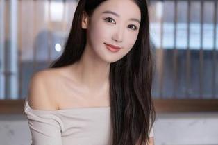 秀人网 - 别让裤子束缚你，来看徐莉芝Botty的睡衣套图合集！