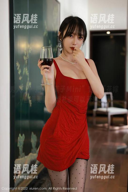 秀人网-糯美子Mini 秀人网 - 把“糯美子Mini”变成“花嫁”,图集更新,婚礼季可以开始了吧?