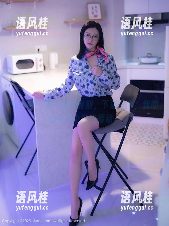 秀人网 - 美七黑白时刻，下载全套，我的心在某个地方悸动。