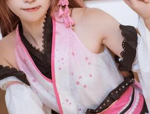 绮太郎kitaro带来的碧蓝航线美图，毒到我快要窒息，资源再多也抵挡不住那一抹魅惑。