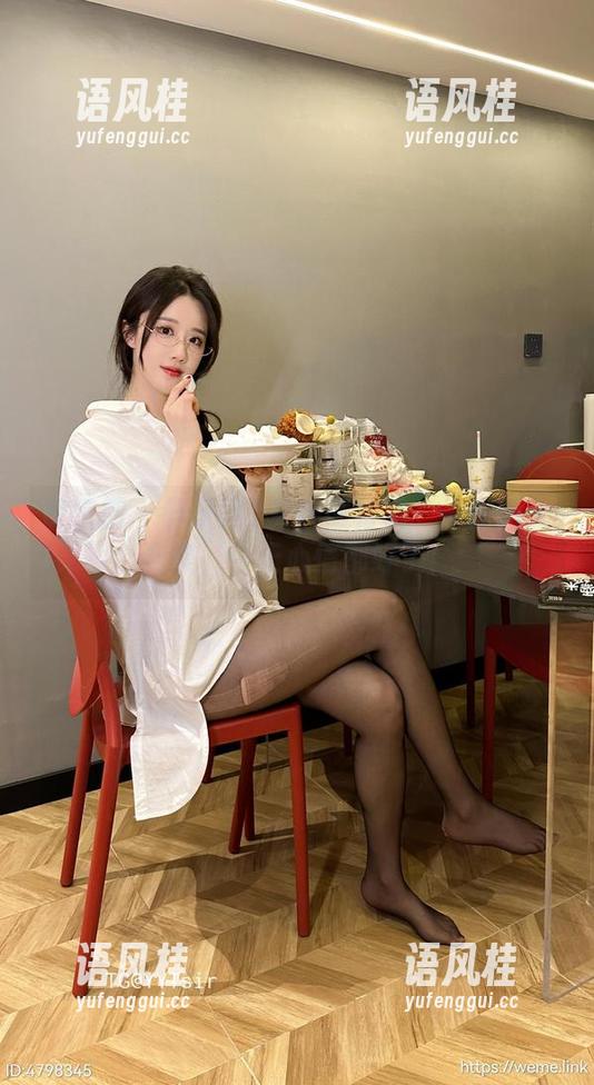 轩子巨2兔 微密圈 - 轩子巨2兔校服特辑——美图大合集,今天心情都好了!