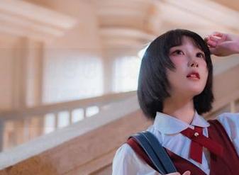 你们有见过阿包也是兔娘的最新高跟鞋套图吗？每一双都让人忍不住想说“哇”！