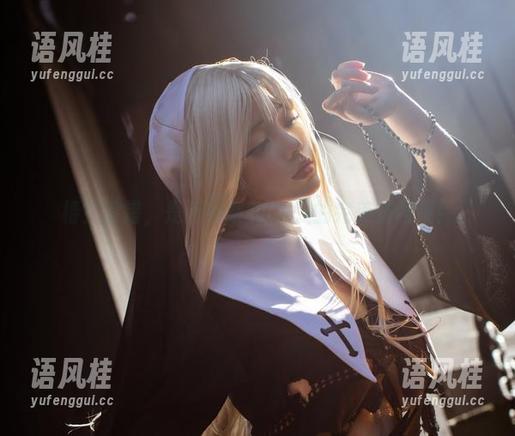 阿寨寨 椿?没错,是阿寨寨和COS的完美搭档哦!